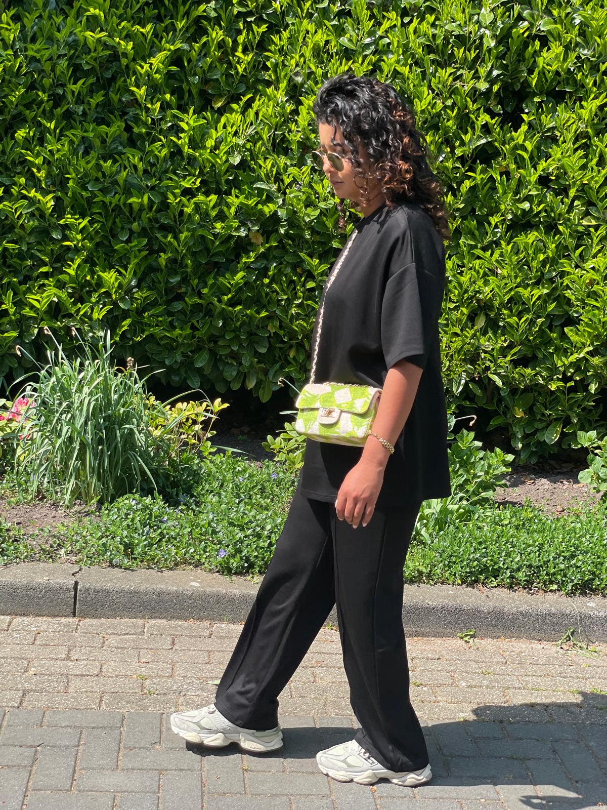 APRIL COMFY SET BLACK