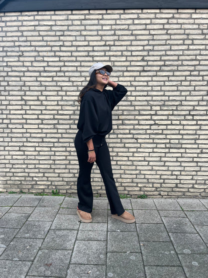 QUINN COMFY SET BLACK