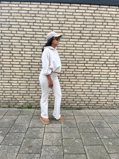 QUINN COMFY SET BEIGE