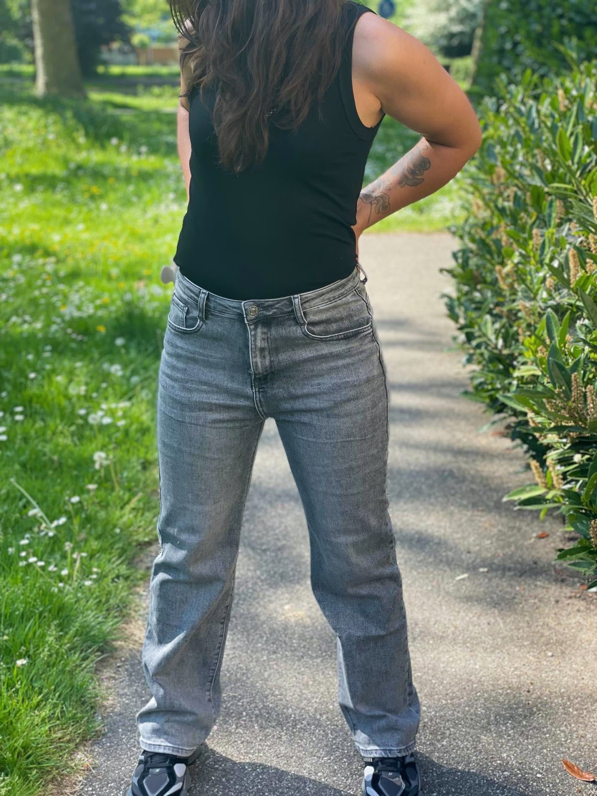 LIYA JEANS